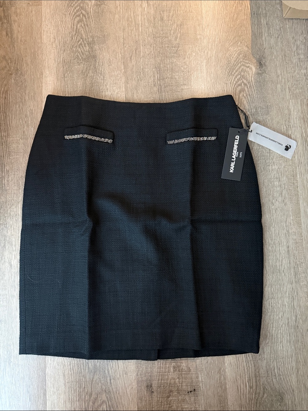 Karl Lagerfeld Black Textured Pocket-Trim Pencil Skirt